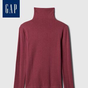 Featherweight Turtleneck